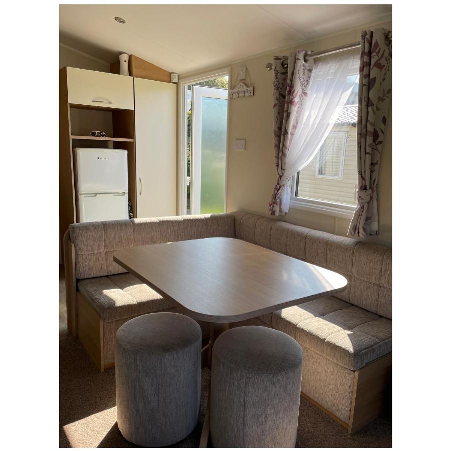 Cosy 3-Bed Caravan Combe Haven St Leonards On Sea Hollington  Экстерьер фото